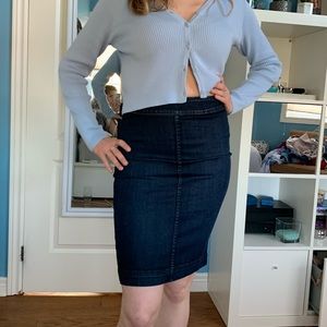 Aritzia Denim Midi Skirt ✨